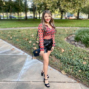 Meet your Posher, Viridiana